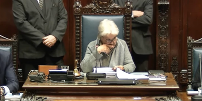 Con votos del FA e independientes el Senado aprob� la reforma de la Caja Militar