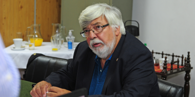 Bonomi present� "por lo menos tres veces" la renuncia a V�zquez pero no fue aceptada