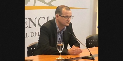 Ministro de Industria confirm� que no habr� ajustes al alza de las tarifas p�blicas ni de combustibles hasta fin de a�o