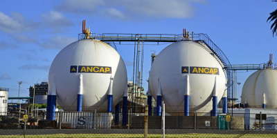 Trabajadores de refiner�a de Ancap realizar�n paro tras intento de robo a funcionario