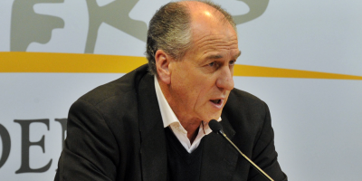Gremiales del agro se negaron a negociar y el Gobierno decret aumento salarial