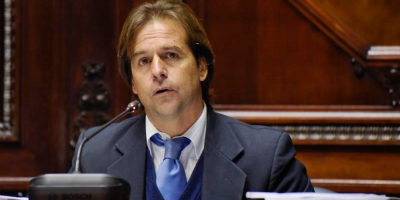 Lacalle Pou renunciar al Senado el lunes e iniciar gira por el interior