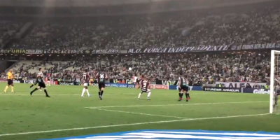 De Arrascaeta anota un golazo en Brasil