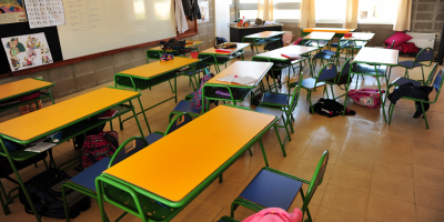 Maestros realizan paro en Montevideo tras agresin a docente