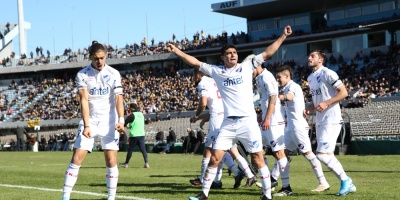 Clsico: Aplastante triunfo de Nacional 3-0