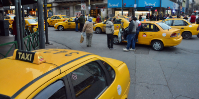 Uber llega a la ciudad argentina de C�rdoba entre protestas de taxistas