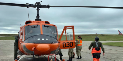 La Fuerza A�rea debi� rescatar a 6 personas aisladas en Florida por inundaci�n