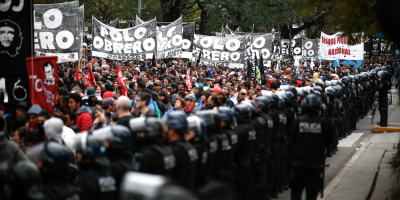 Organizaciones sociales protestaron en Argentina entre cruces con la polic�a