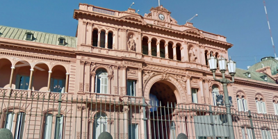 Colocan un aro en Casa Rosada en honor a la selecci�n argentina de b�squetbol