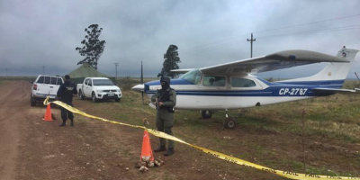 Dictan prisi�n preventiva para detenidos por avioneta abandonada