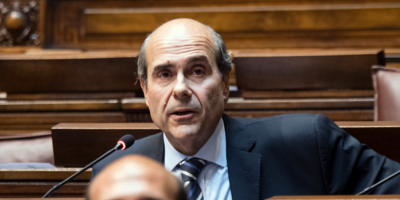 Abdala responsabiliz� a Jara y Cosse por los once millones de d�lares que ANCAP deber� pagarles a Axion y Petrobras