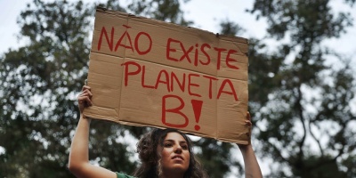 Miles de j�venes de todo el mundo toman las calles en defensa del clima
