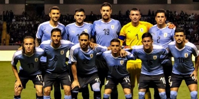 El maestro Tab�rez reserv� a 26 futbolistas para los partidos ante Per� del 11 y 15 de octubre