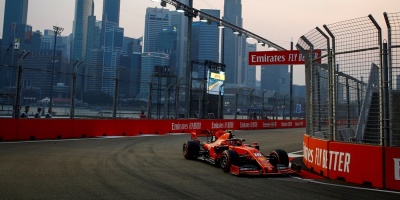 Leclerc logra en Singapur su tercera pole consecutiva