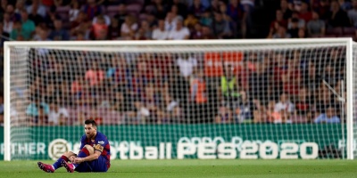 Un Bar�a deprimido salva los muebles en el Camp Nou