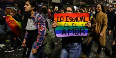 Miles de personas participaron de la marcha por la diversidad 