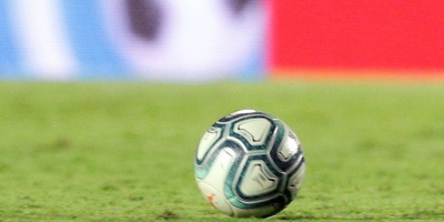 Boca empat con Newell's pero mantuvo el liderato en la Superliga argentina