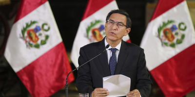 Vizcarra disuelve "constitucionalmente" a Congreso peruano y llama a comicios