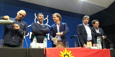 Desde el PIT-CNT se valora positivamente -en trminos generales- los planteos del Lacalle Pou en materia de trabajo