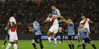 Uruguay visita a Per; sgalo en vivo on line