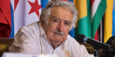 Mujica afirm que los militares son carne con ojos con uniforme y la oposicin sali a responder