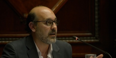 Moreira "tendra que retirarse de la poltica", opin Otheguy