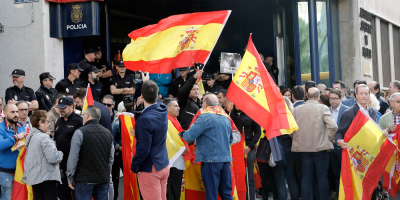 Independentistas catalanes desafan de nuevo a la Justicia espaola