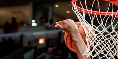 Westbrook logra triple-doble y consigue marca en victoria de Rockets