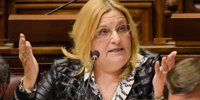 Bianchi sali al cruce de los profesores que cuestionaron propuestas de Lacalle Pou