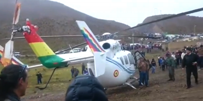 Temerario aterrizaje de emergencia del helicoptero que trasladaba al presidente de Bolivia Evo Morales, no deja heridos