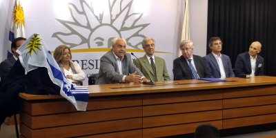 Vzquez celebr dcimo aniversario de la inauguracin de la Torre Ejecutiva