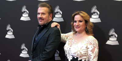 De "El Puma" a Pimpinela pasando por Joan Baez, Latin Grammy honran a mitos