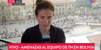 Periodistas y camargrafos argentinos se ven obligados a abandonar Bolivia tras ser atacados por manifestantes