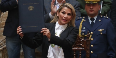 Bolivia: La presidenta interina promulga la ley para unas nuevas elecciones en Bolivia