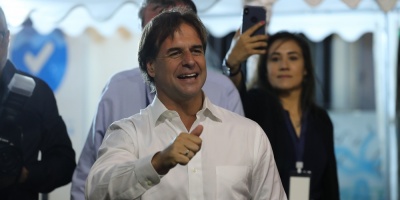 Opcin y Cifra dan la victoria a Lacalle Pou