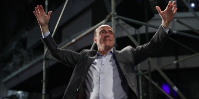 "Intentaron enterrarnos, lo que no saban es que somos semillas dijo el candidato presidencial del Frente Amplio 