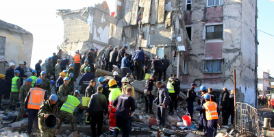 El sesmo en Albania causa al menos 15 muertos y mas de 600 heridos