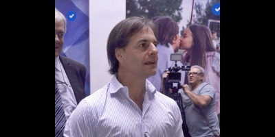 Lacalle Pou y Argimn dialogaron en la sede de 'Todos'  con Guido Manini Ros, quien dijo que su inters es ser senador