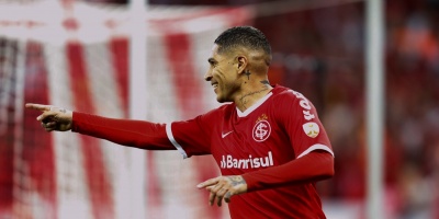 Paolo Guerrero "estara feliz de ir a Boca", dice su agente
