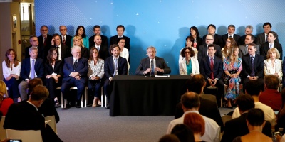 Fernndez tendr dos ministros en rea econmica en su Gobierno en Argentina
