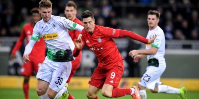 Lewandowski se mantiene lder