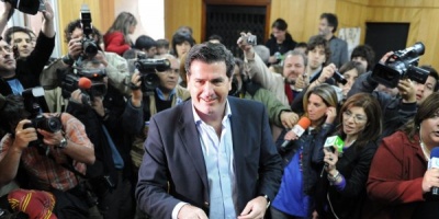 Bordaberry se mostr emocionado y remarc que en el Uruguay todos los candidatos dialogan