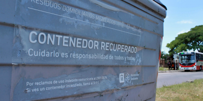 Intendencia instalo contenedores recuperados que haban sido incendiados o vandalizados