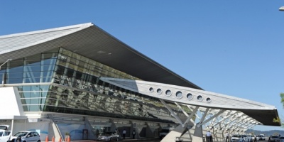 Aument un 12% la llegada de turistas por el Aeropuerto de Laguna del Sauce