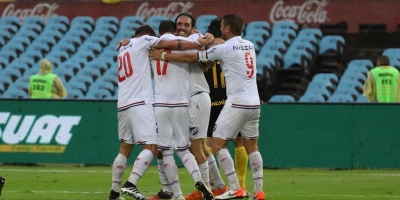 Nacional enfrenta hoy a River Plate argentino en Maldonado