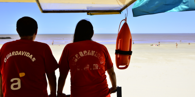 Adeom se re�ne con Di Candia para solucionar conflicto con guardavidas