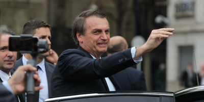 Bolsonaro dice que evitar la prensa para no ser acusado de agredirla