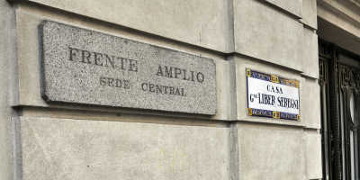 Aplazan plenario del Frente Amplio tras diferencias internas