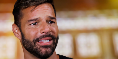 Ricky Martin urge a su pblico a salir a las calles y expresarse
