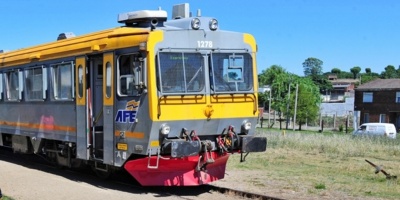 Titulares designados por el gobierno electo para el MTOP reciben a delegaciones de localidades por donde pasar el tren de UPM